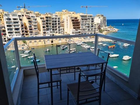 St Julians Bay Sea Front Appartement *