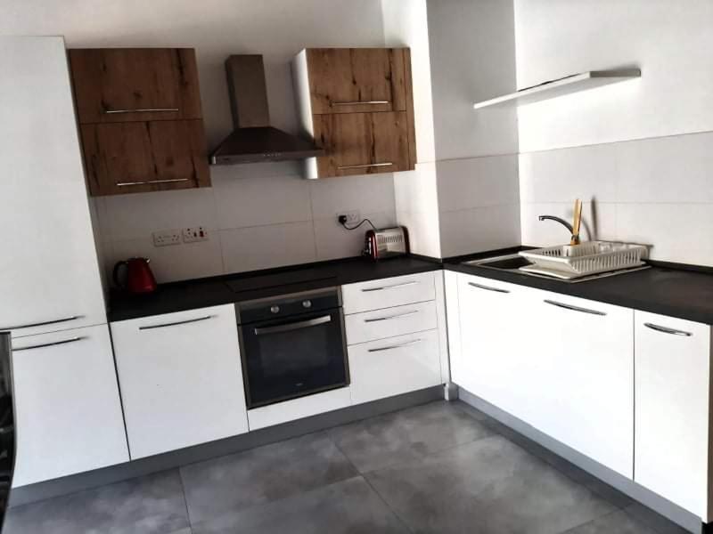 St Julians Bay Sea Front Appartement *