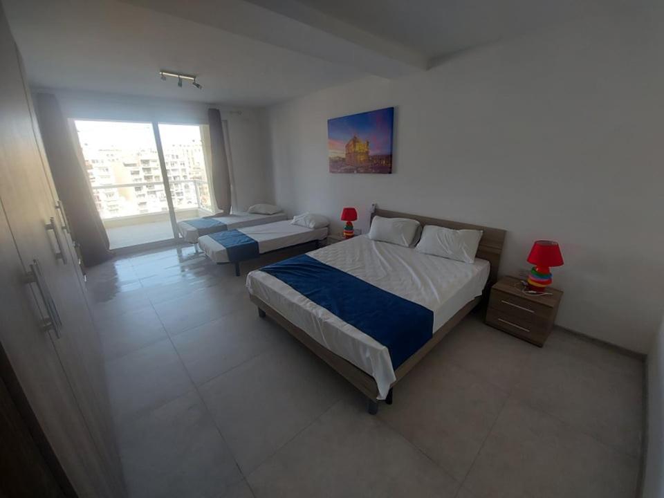 St Julians Bay Sea Front Appartement