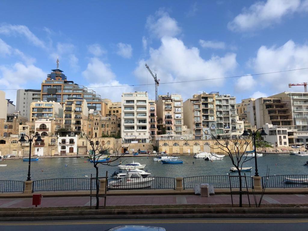 St Julians Bay Sea Front Appartement *