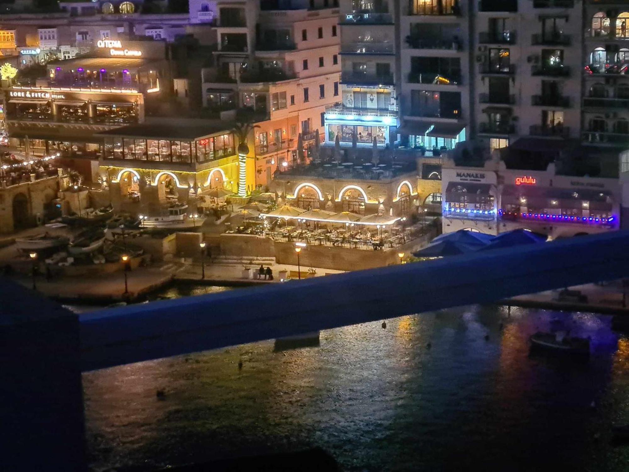 Apartment St Julians Bay Sea Front